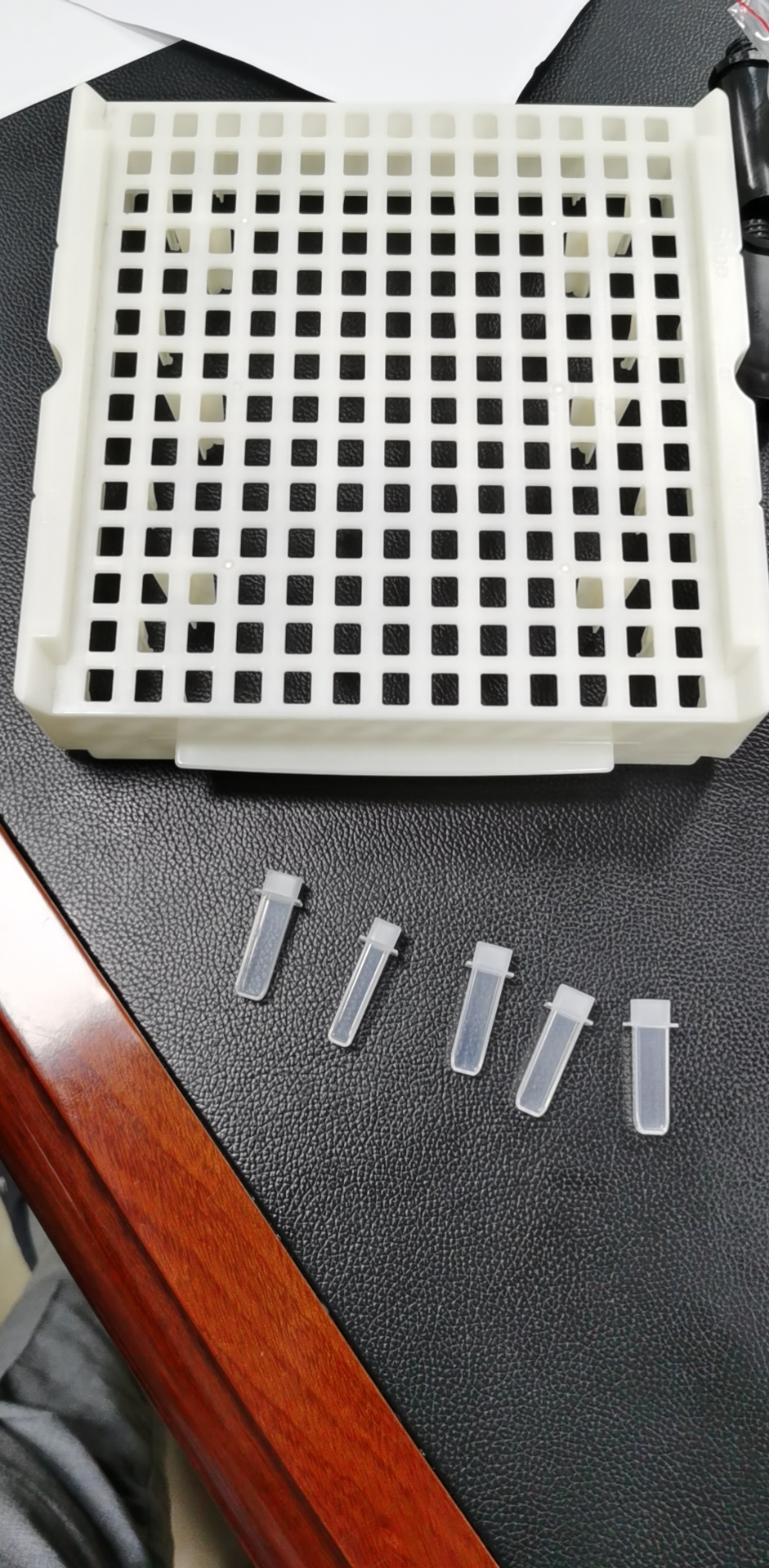 反應杯裝盒生產(chǎn)線